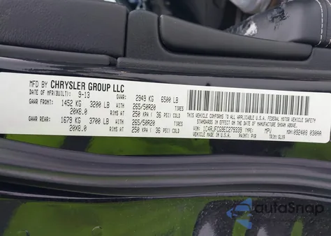 2014 Jeep Grand Cherokee Overland из США, поврежденный, VIN 1C4RJFCG9EC279339